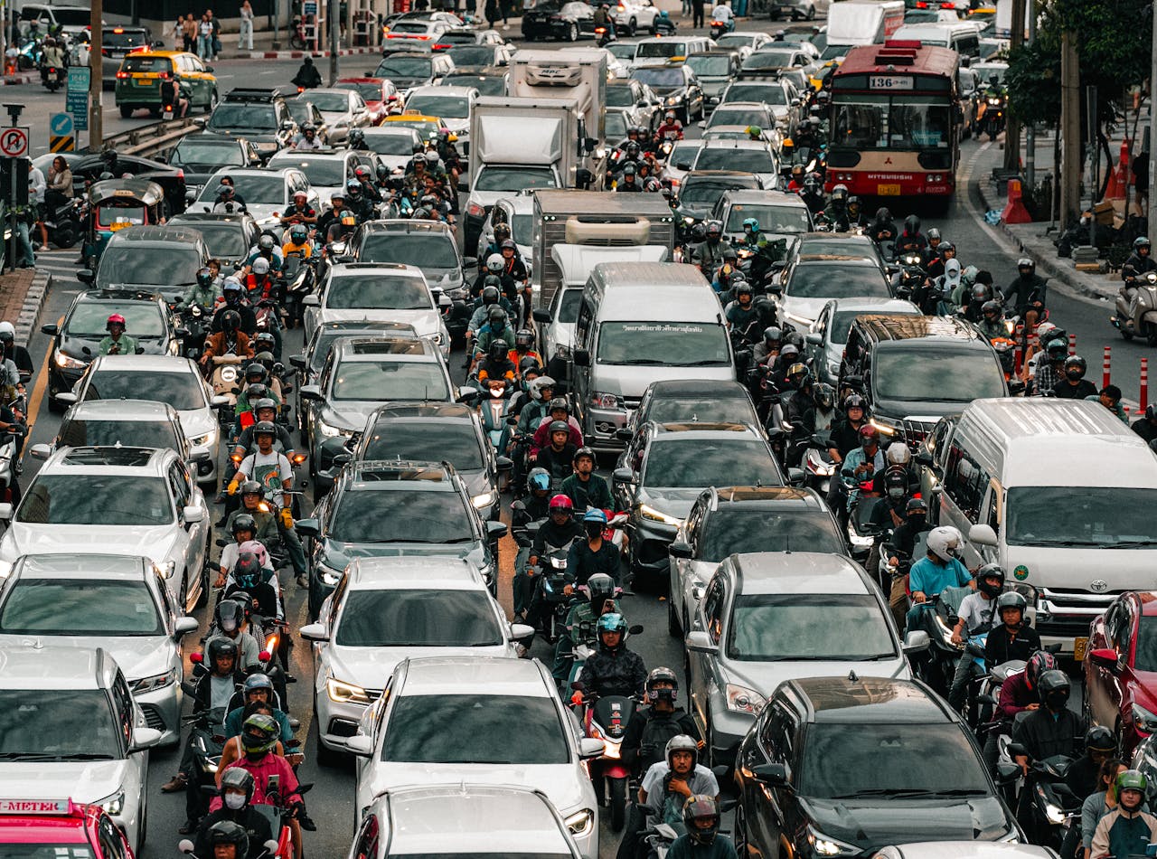 <p><strong>Rush Hour </strong><em>(noun)</em></p>