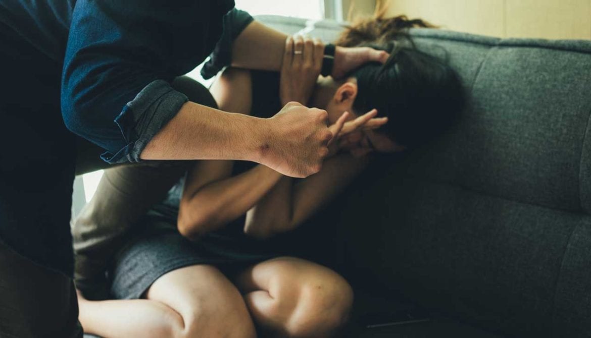 <p>حمله</p>