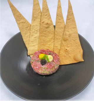 <p>STEAK TARTARE</p>