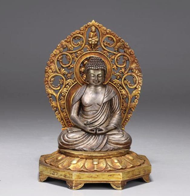 <p>(in Buddhist Japan) a lotus-petal-shaped nimbus surrounding the entire figure of a holy person</p>