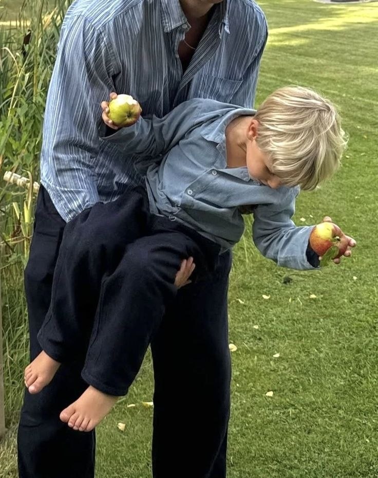 <p>Nephew</p>
