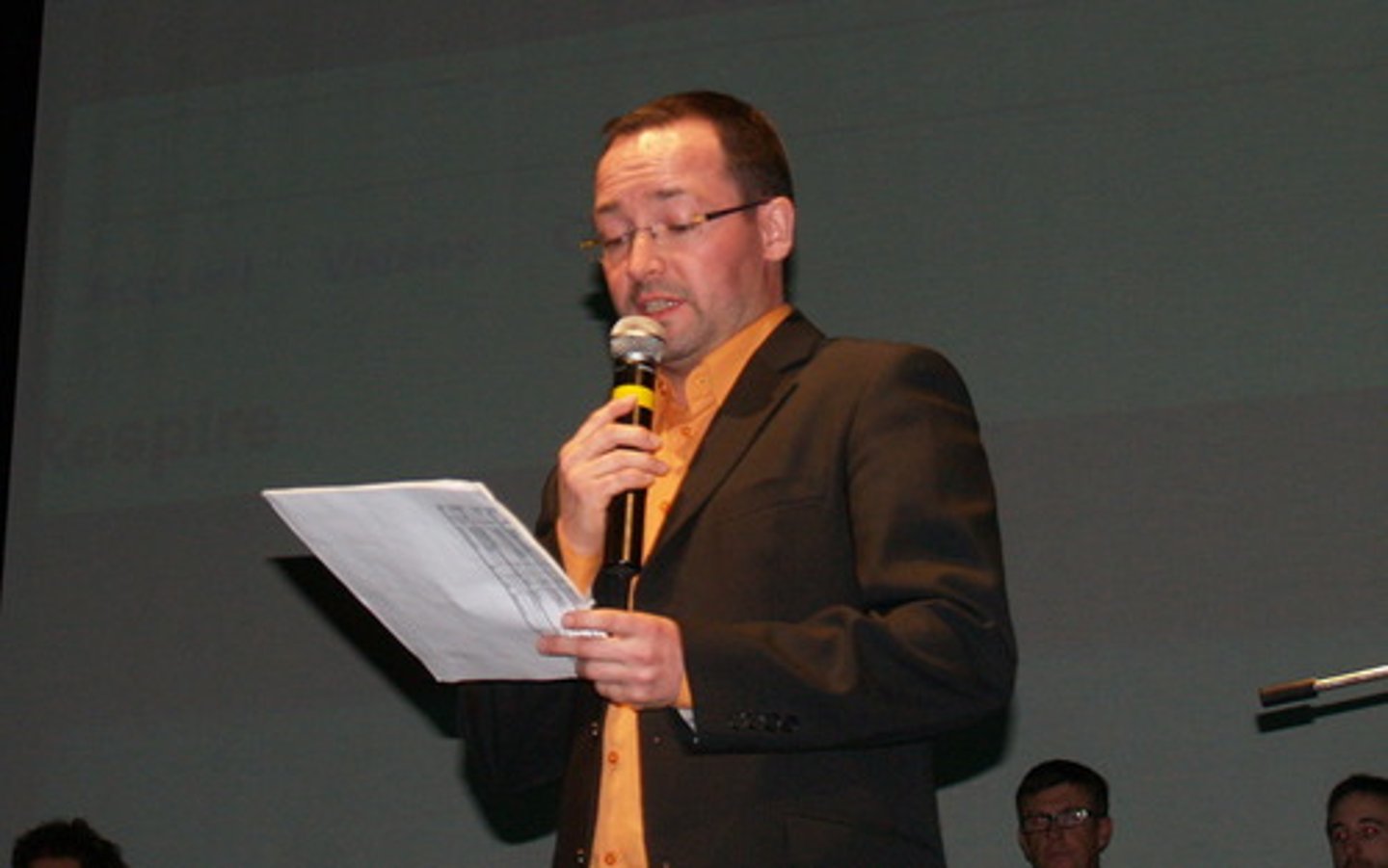 <p>speech, speaking, voice, söz, danışıq</p>