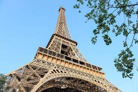 <p>Did French people like the Eiffel Tower when it was first built?</p>