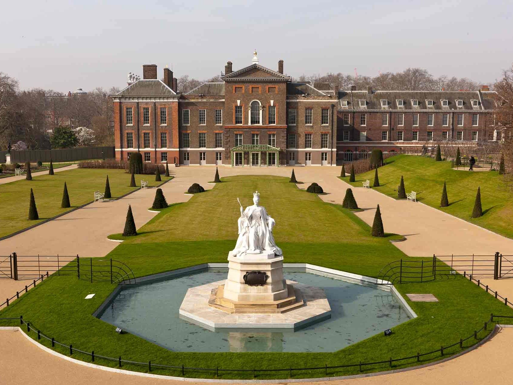 <p>Home of the Prince and Princess of Wales, William and Catherine and other royals</p>