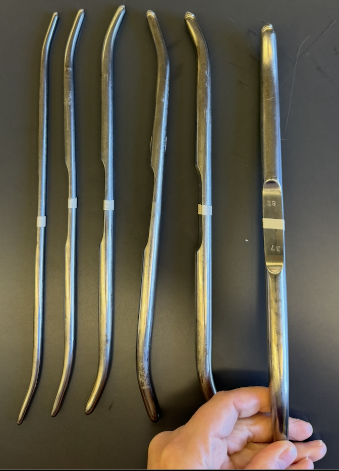 <p>name this instrument (Flats) </p>