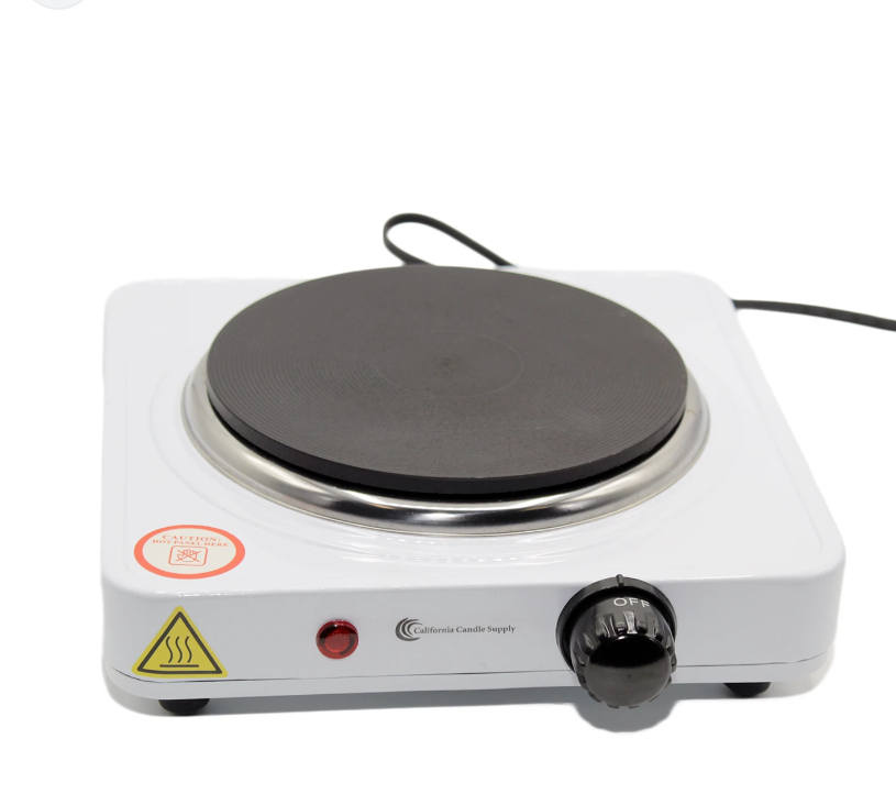 <p><span>portable, flat heated surface used to heat containers (such as beakers or Erlenmeyer flasks)</span></p>