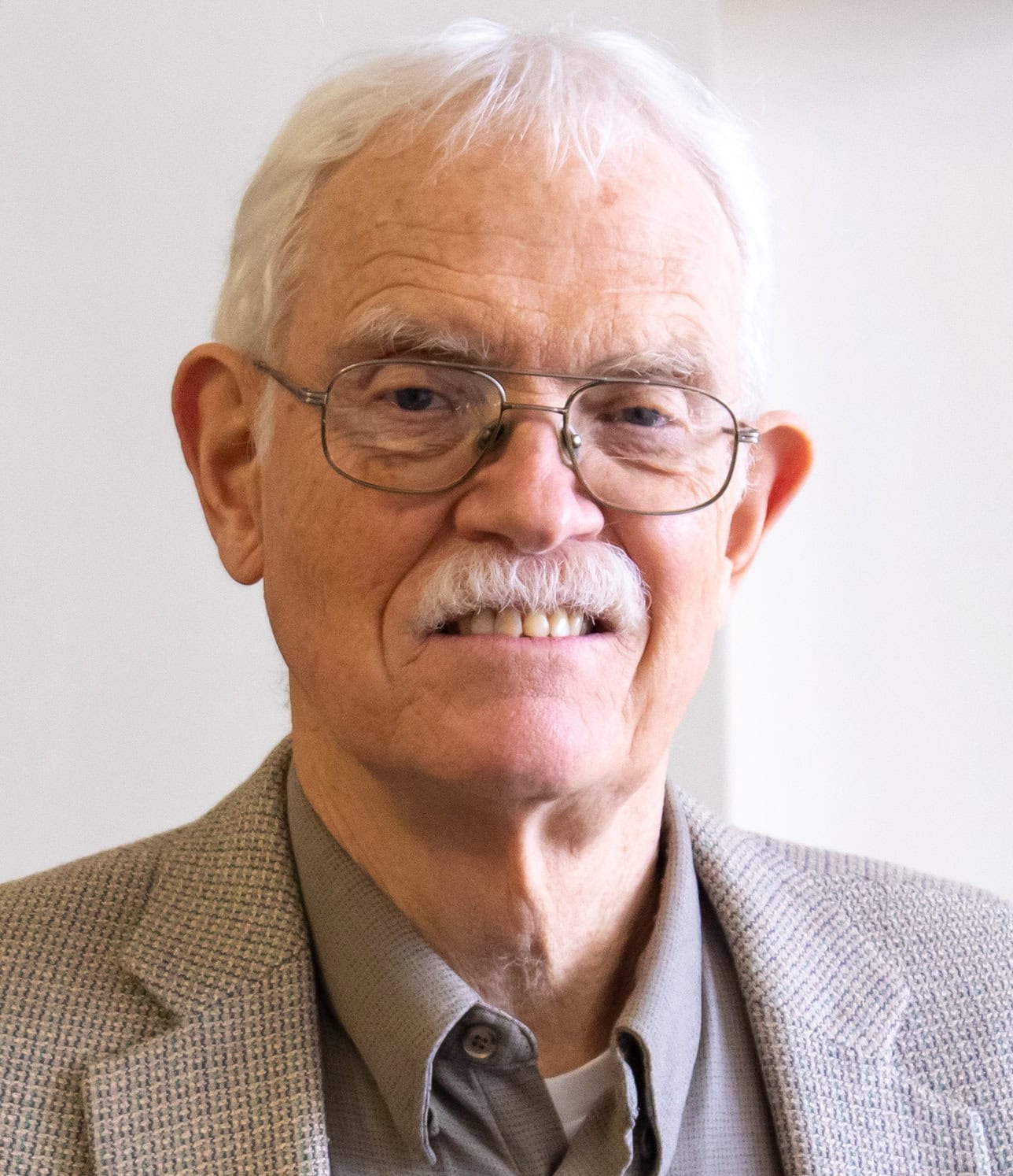 <p>what are wellman’s (1990) 5 stages of ToM development?</p>