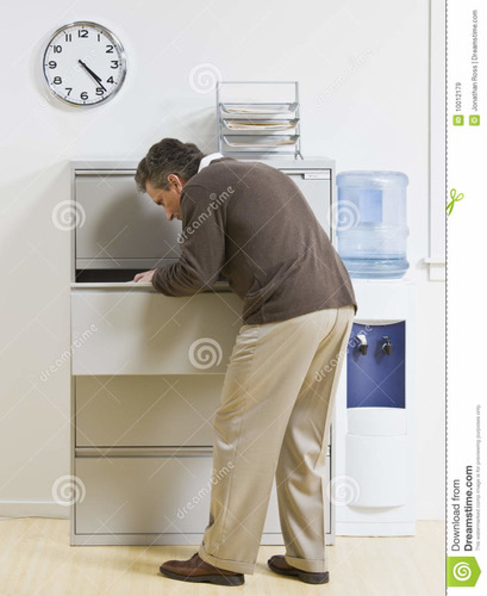 <p>Nhìn vào một cái ngăn kéo</p>