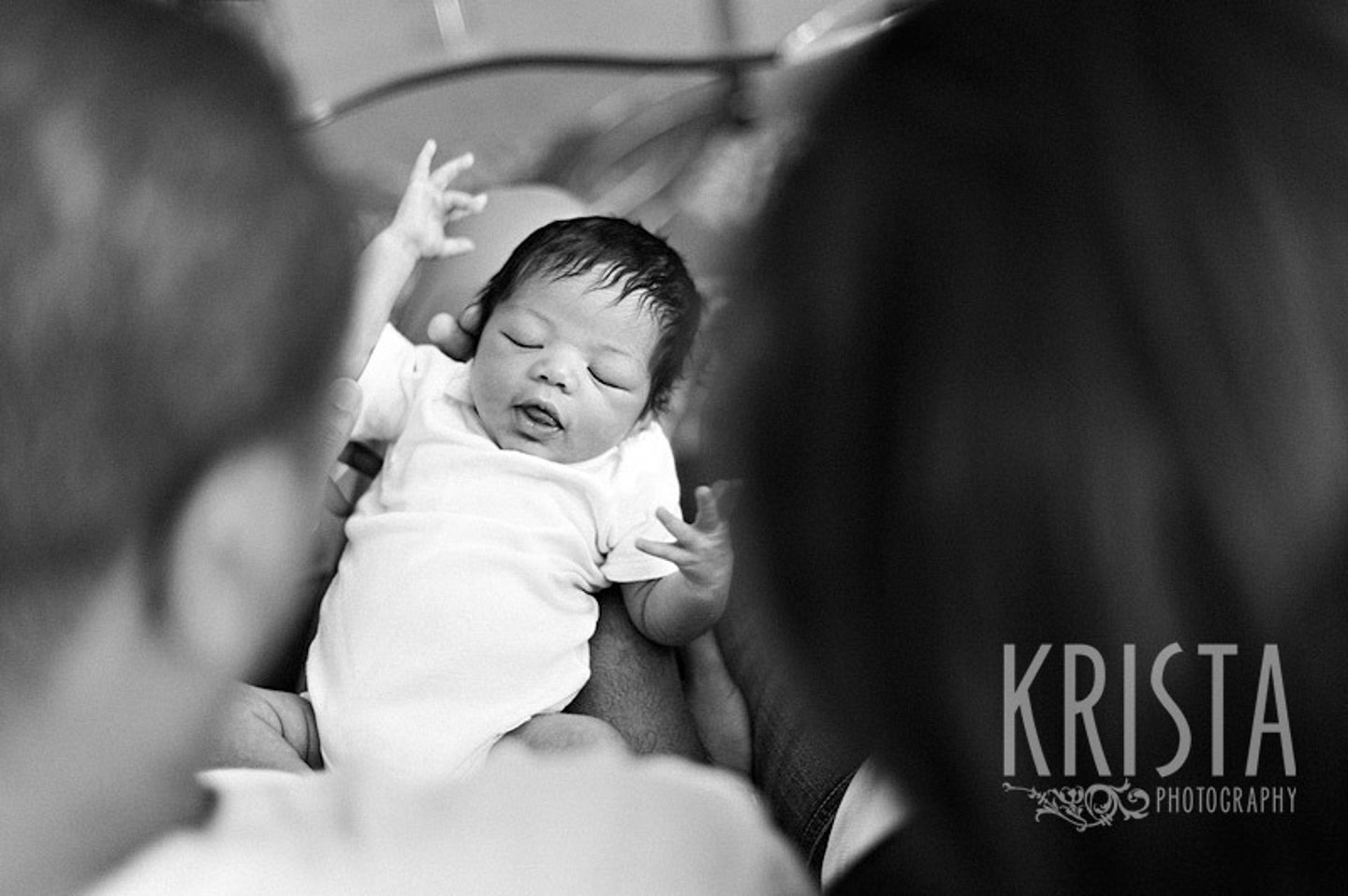 <p>- <strong>First four weeks</strong> of life, a time of transition from intrauterine dependency to independent existence.</p><p>- lose as much as 10 percent of their body</p><p>weight because of fluids.</p><p>- This temporary molding occurs due to infant's skull bones not yet fused. (They will be completely joined for 18 mos)</p>