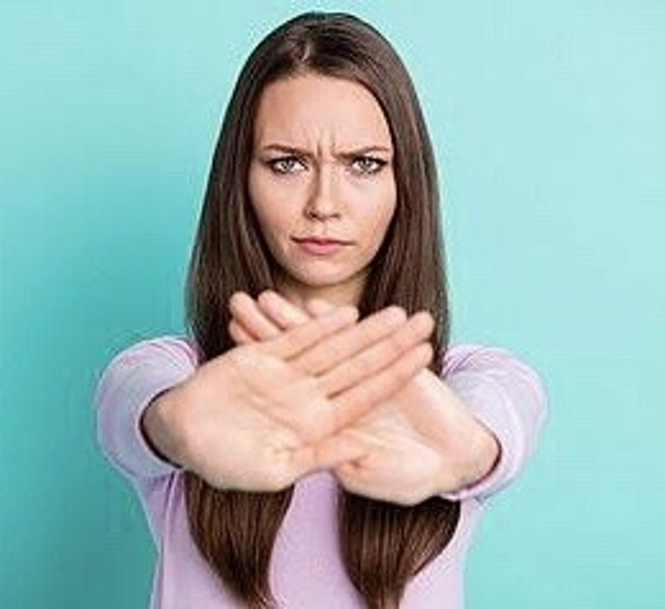 <p>(spoken English) hoàn toàn không đồng ý Ví dụ: I totally disagree with that idea.</p>
