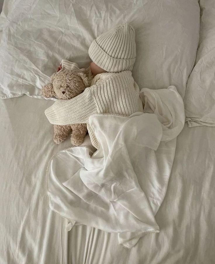 <p>малыш</p>