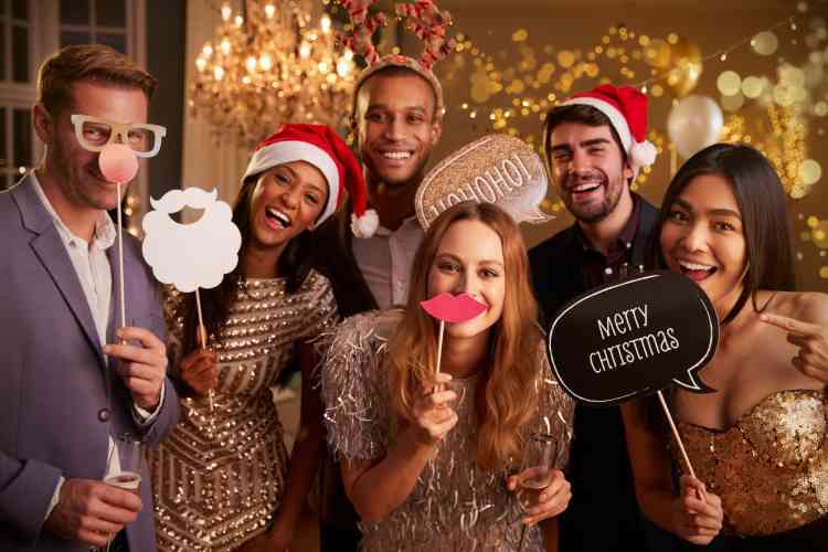 <p>parties, holidays</p>