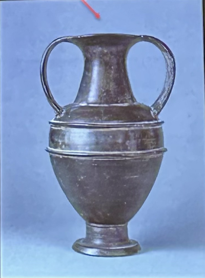 <p><strong>Amphores nikosthéniennes</strong></p>