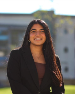 <p>Shelly Parekh</p>