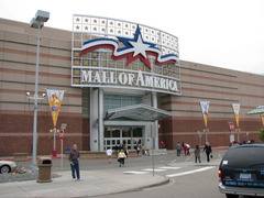<p>shopping mall</p>