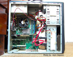 <p>(phr.n): phần cứng (máy tính)</p>