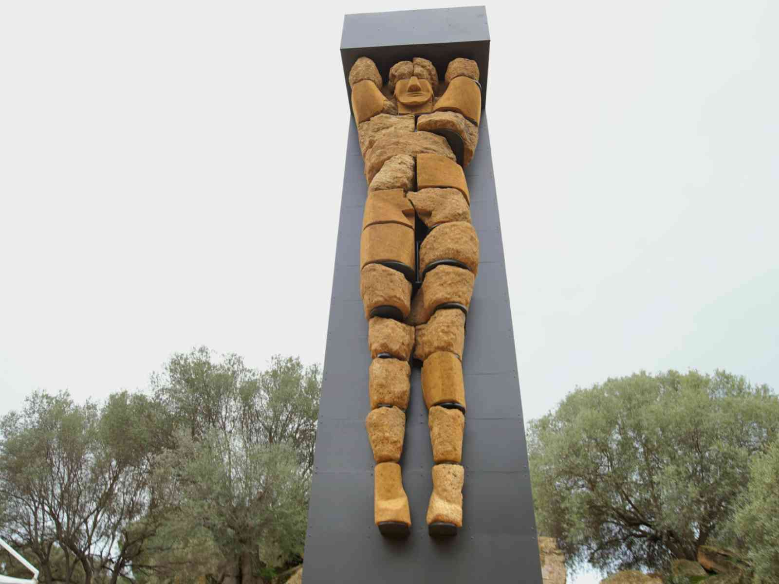 <p>caryatid/atlas  </p>