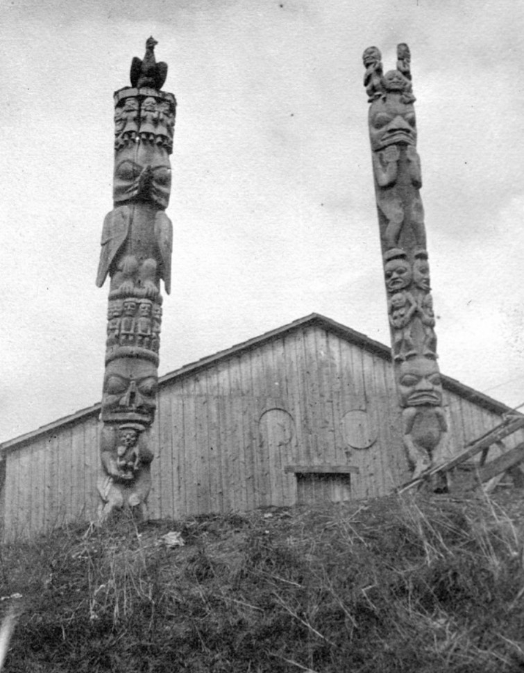 <p>Memorial Poles</p>
