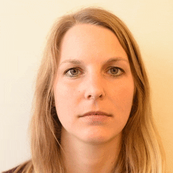 <p>Head Tilt Right</p>