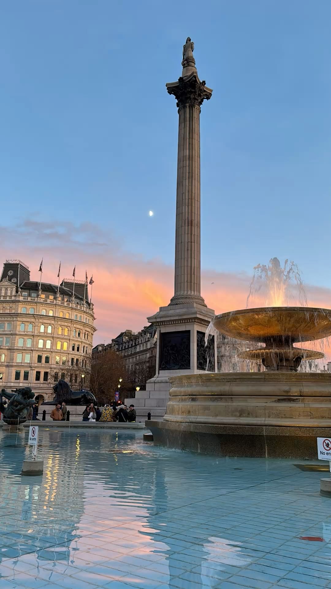 <p>Trafalgar Square </p>