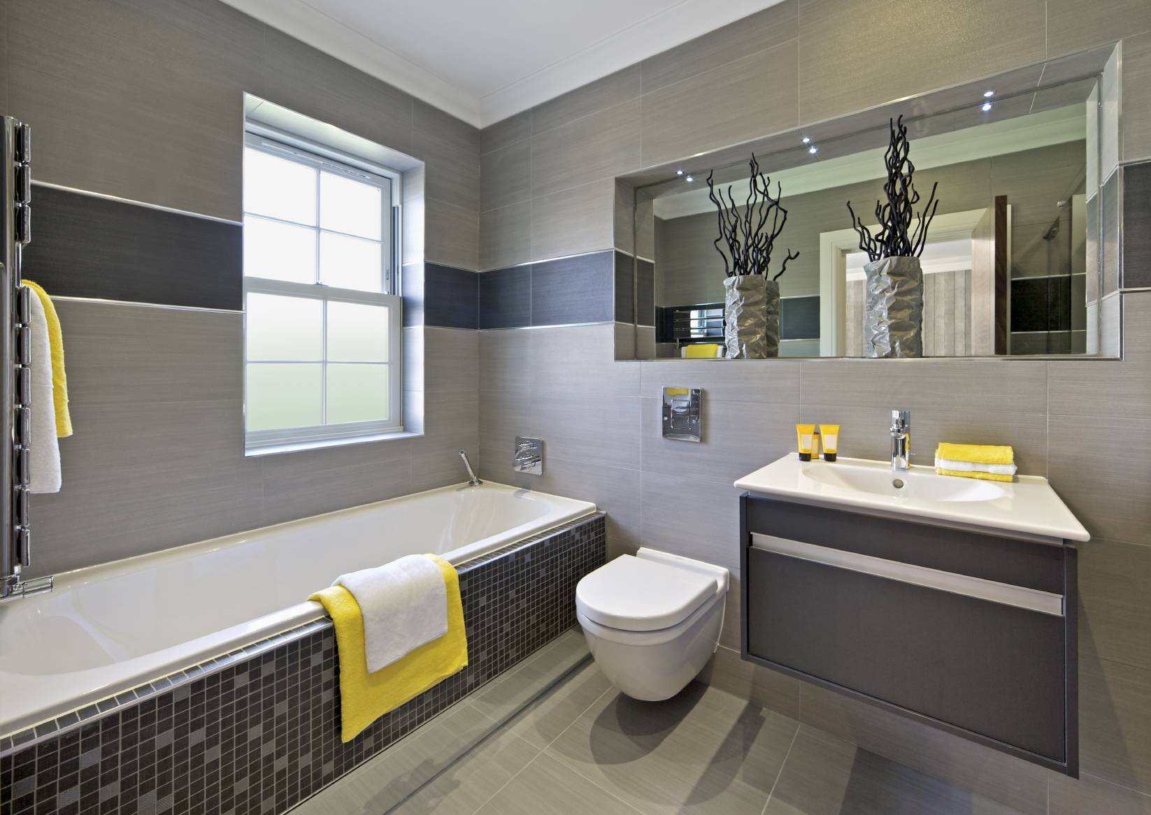 <p>bathroom</p>