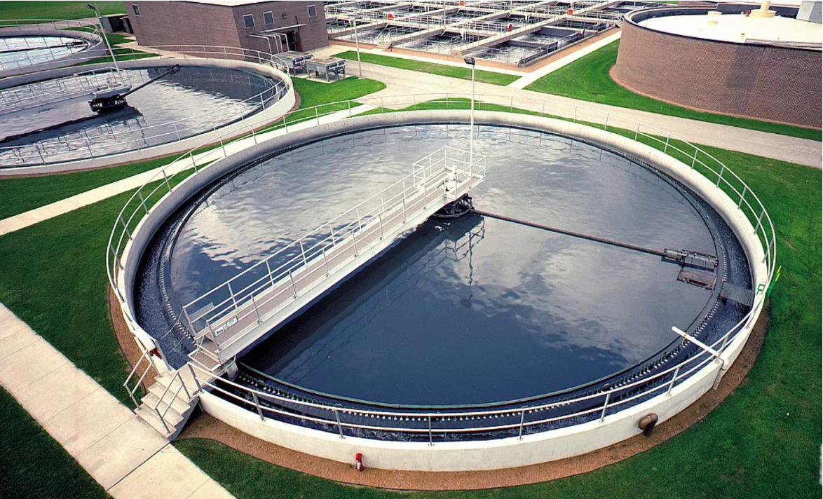 <p><span style="color: purple;"><strong>Secondary clarifiers </strong></span></p>