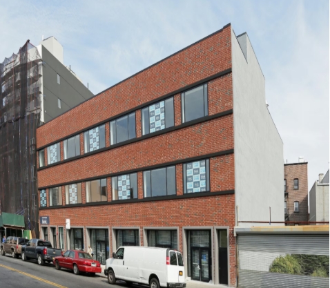 <p>1 space (ste 2 & 3)</p>