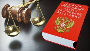 <ol><li><p>Уголовное право — система норм о преступлениях и наказаниях (напр., нормы УК Т от 2010 г.). 2. Законность — преступно только то, что в законе (напр., нельзя наказать за плохой характер, если нет нарушения статьи). 3. Равенство — закон один для всех (напр., и чиновник, и рабочий отвечают одинаково). 4. Виновная ответственность — наказание только при наличии вины (напр., если человек упал на другого случайно, это не преступление). 5. Справедливость — наказание соответствует тяжести (напр., за кражу хлеба не дают пожизненное). 6. Гуманизм — запрет пыток (напр., нельзя бить задержанного для получения показаний). [END]</p></li></ol><p></p>