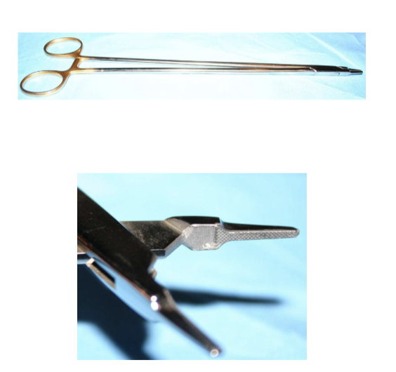 <p>Ryder Needle Holder</p>