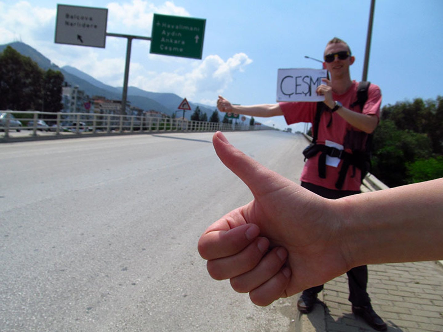 <p>to travel by getting free rides in other people's vehicles (подорожувати автостопом)</p><p>They decided to _____ across Europe.</p><p>It can be dangerous to _____ alone at night.</p>
