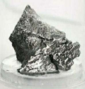 <p>99.9% 3N   La</p>