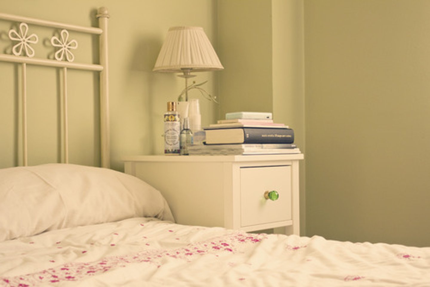 <p>Hoy no has hecho la cama</p>