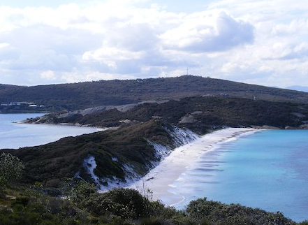 <p>Isthmus</p>