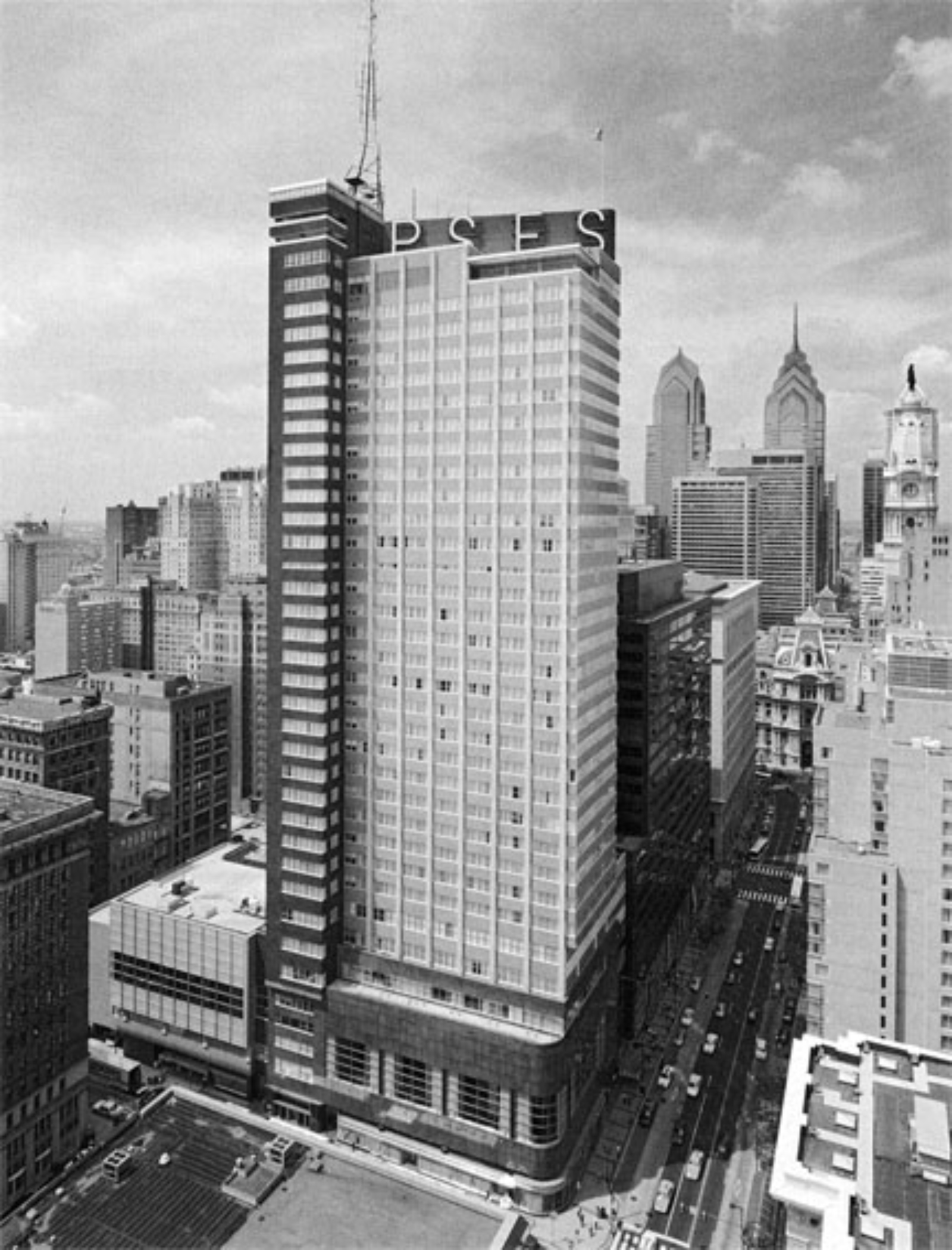 <p>PSFS Building (Philadelphia Savings Fund Society)</p>