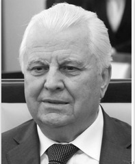 <p>український політичний діяч • перший Президент України</p>