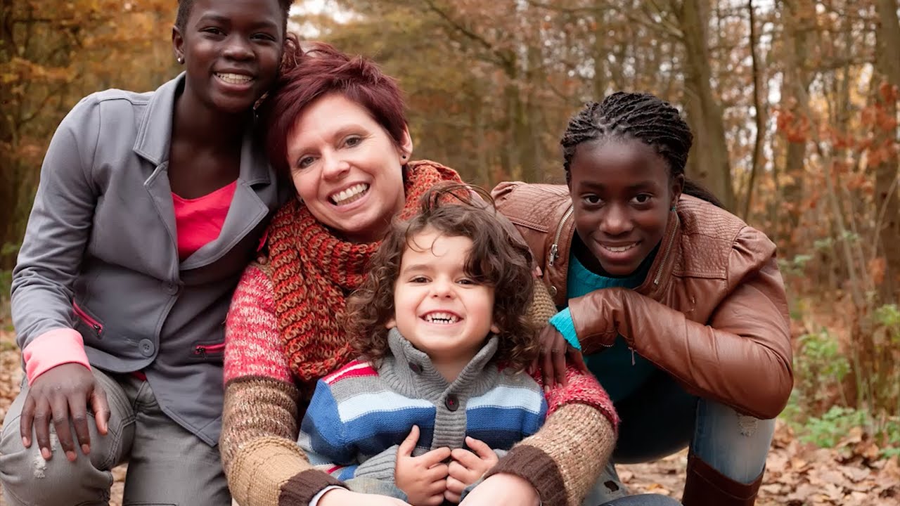 <p>foster parents</p>