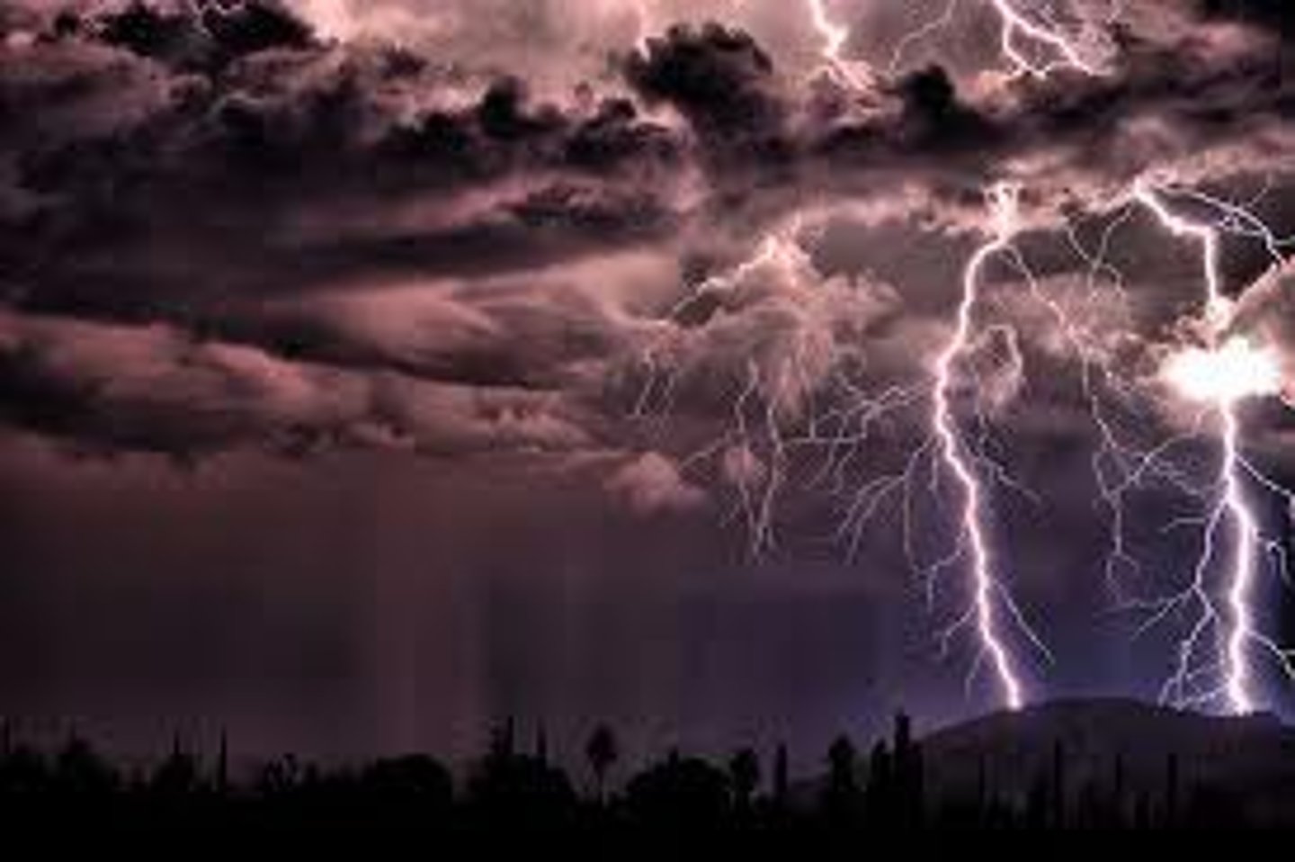 <p>There is a storm</p>