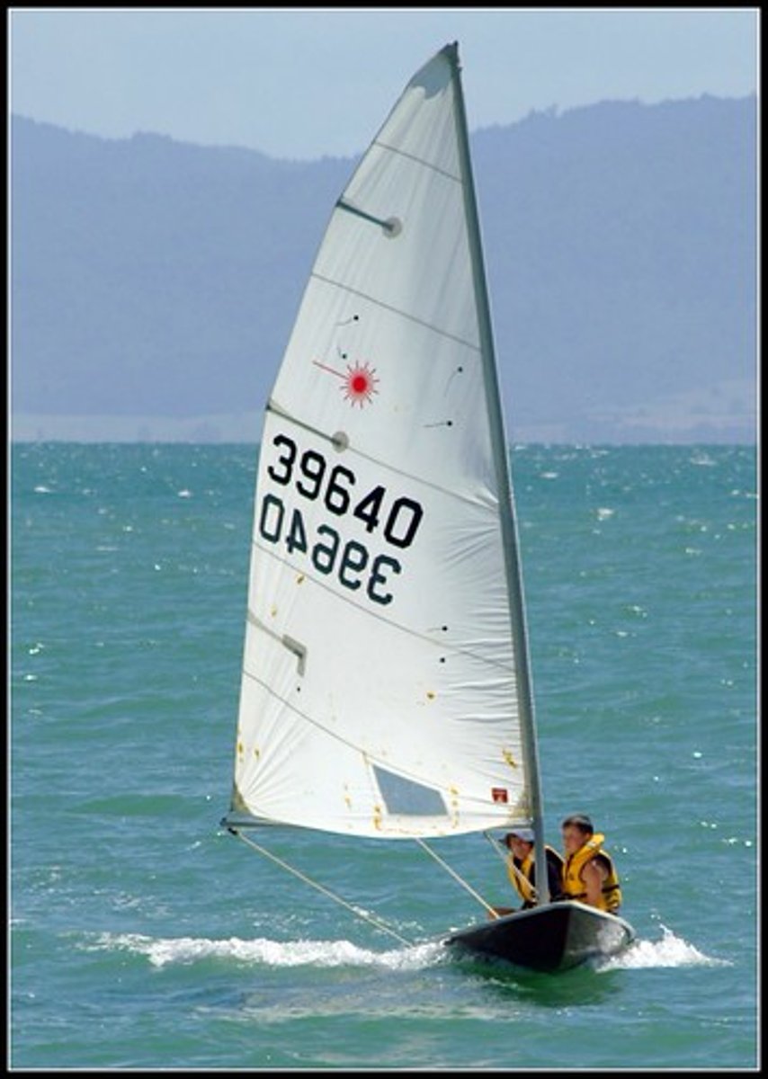 <p>une voile</p>