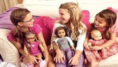 <p>dolls</p>