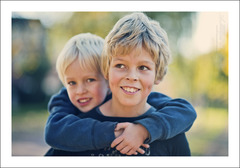 <p>my brother - my 2 brothers - my brothers</p>