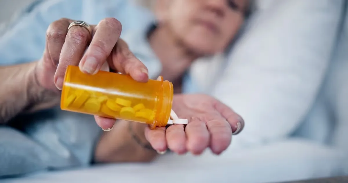 <p>sleeping pills \\\\\\\ strong sleeping pills \\\\ he had taken a sleeping pils</p>