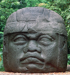 <p>An early civilization that developed along the coast of the Gulf of Mexico around 1200 BCE</p>