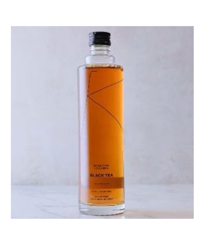 <p>A cold-brew black tea made from premium Laoshan tea leaves, with deep cocoa notes and naturally occurring sweetness.</p><p>Modification options: None</p><p>Allergens: No Big 9 Allergens</p>