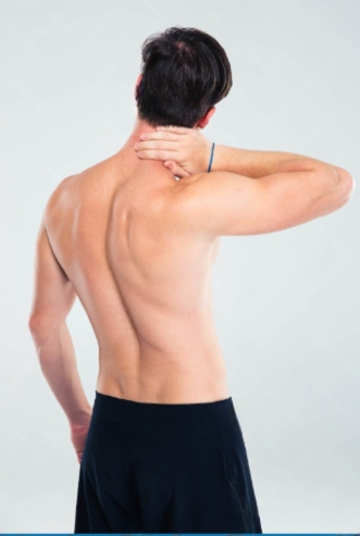 <p>Which way is this person's back leaning?</p>