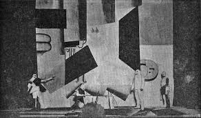 <p><span style="font-family: Aptos, sans-serif; line-height: 115%;">Aufführung Victory over the Sun, 1913 =</span></p>