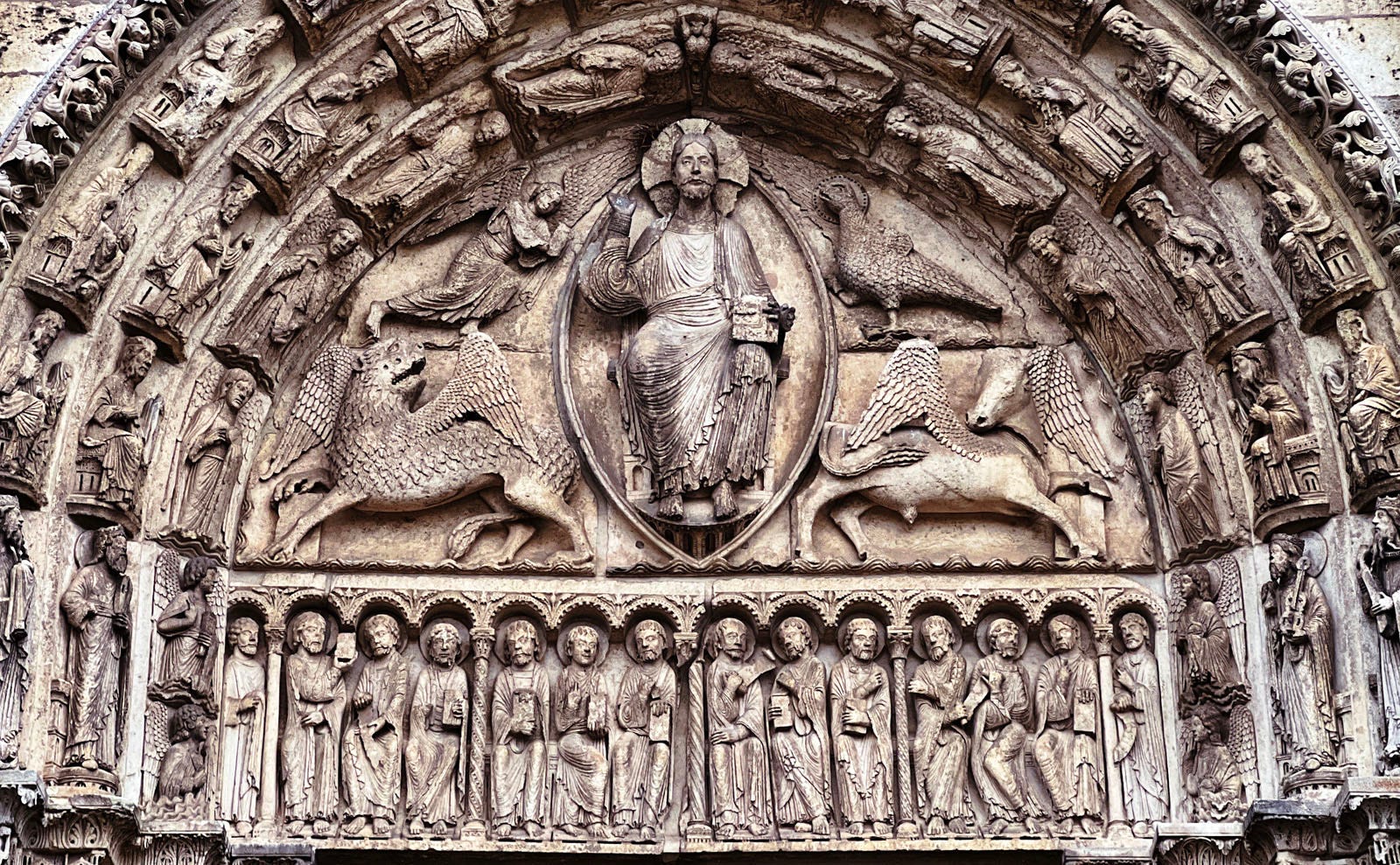 <p>Chartres (13.5), Sculpted figures; elongated, spiritual style.</p>