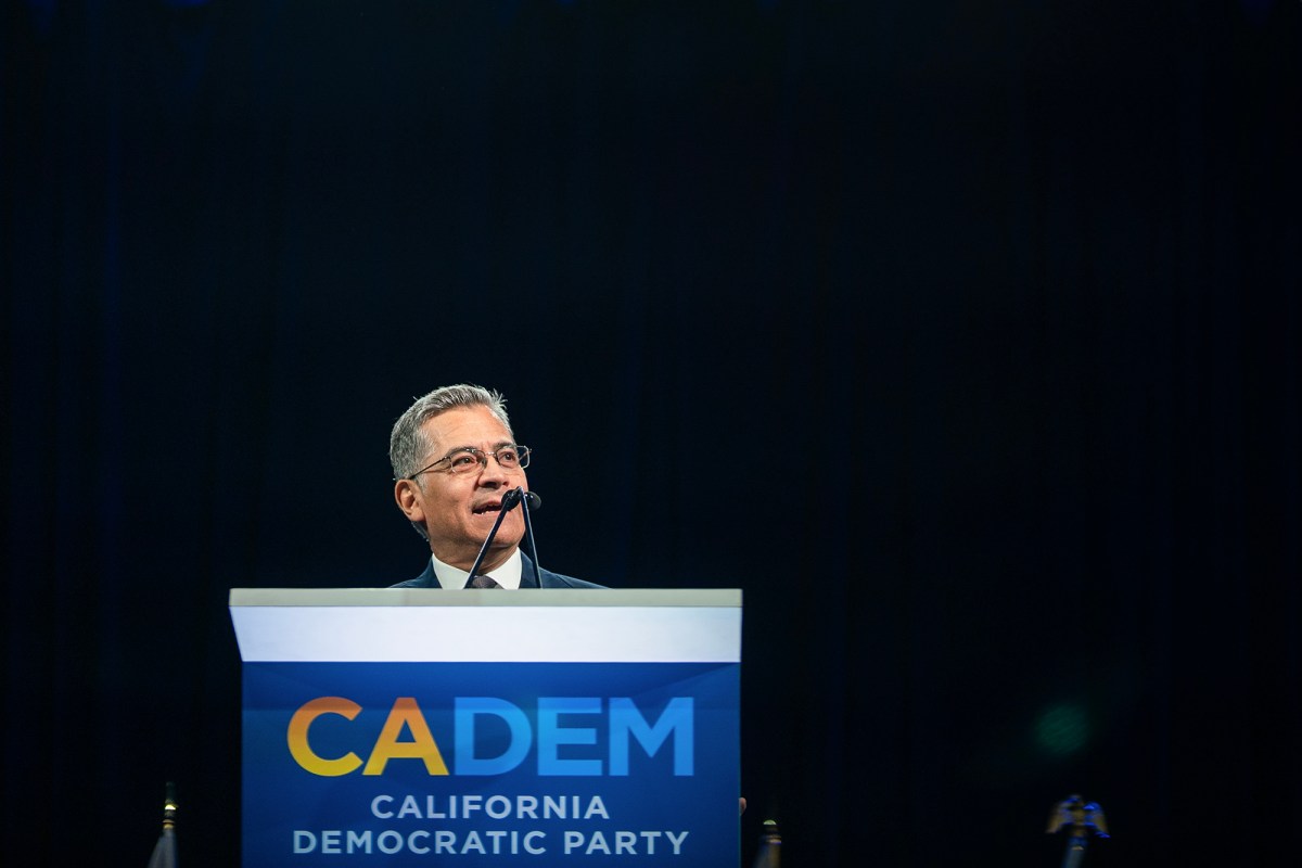<p>Xavier Becerra</p>