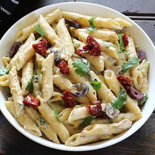 <p>Макарони</p>
