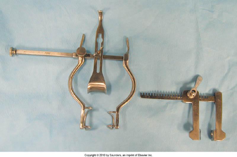 <p><span style="background-color: transparent;">Balfour Retractor/ Finichietto rib retractor</span></p>