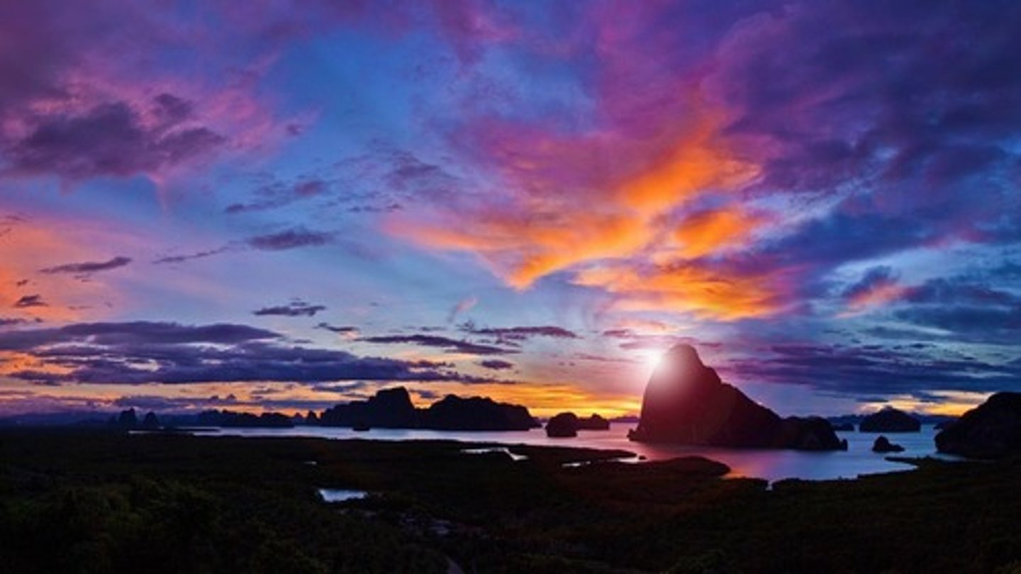 <p>sky, heaven</p>
